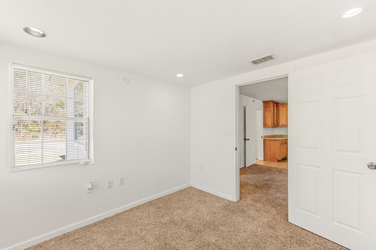 979 Lakeview Point Road Quincy, FL 32351 - Photo 22 of 42 Gallery Image 22