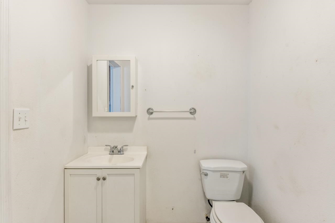 979 Lakeview Point Road Quincy, FL 32351 - Photo 25 of 42 Gallery Image 25