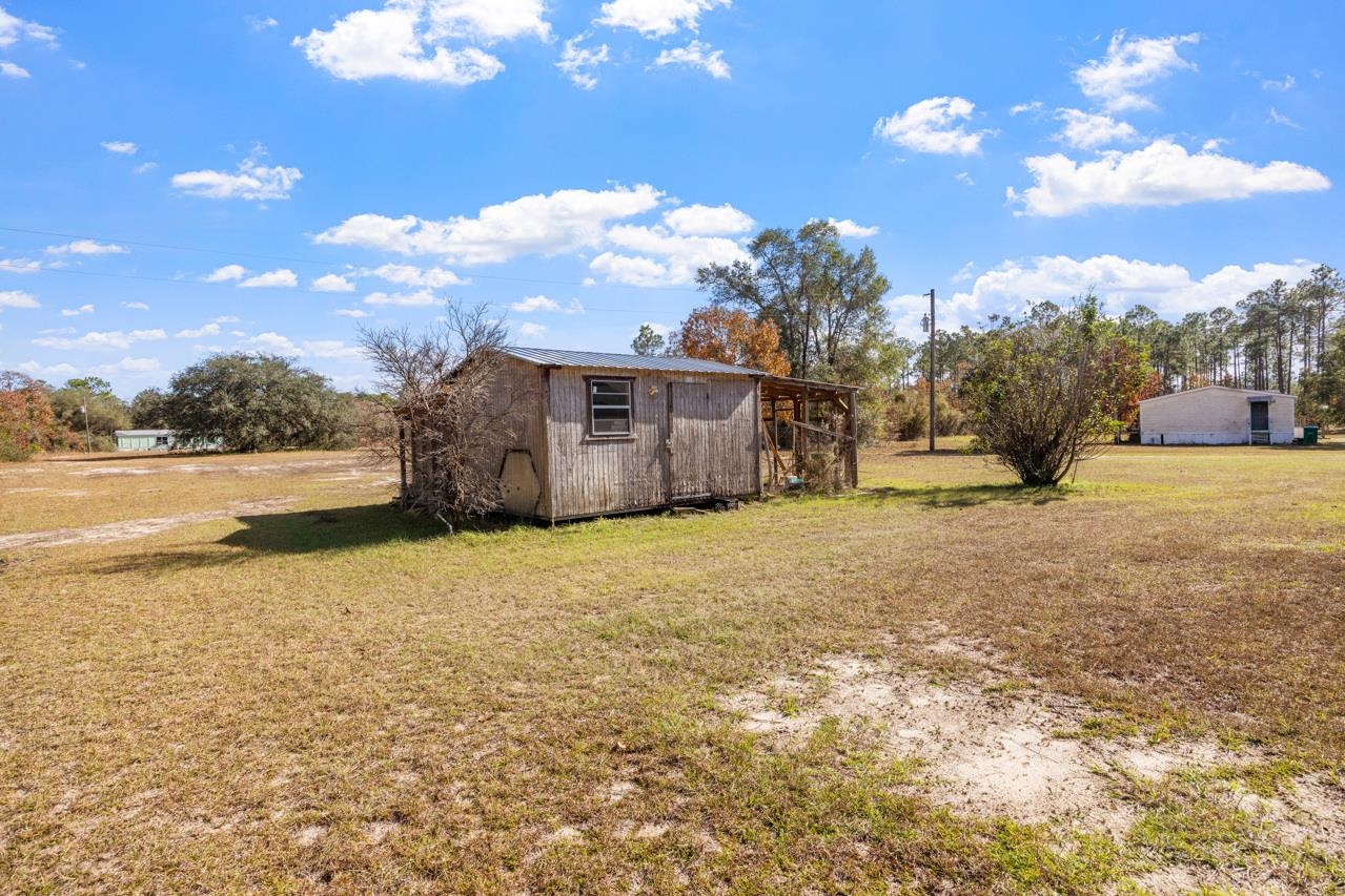 979 Lakeview Point Road Quincy, FL 32351 - Photo 3 of 42 Gallery Image 3