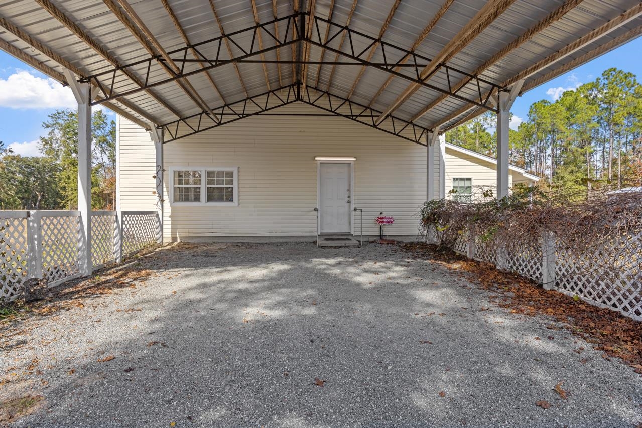979 Lakeview Point Road Quincy, FL 32351 - Photo 10 of 42 Gallery Image 10