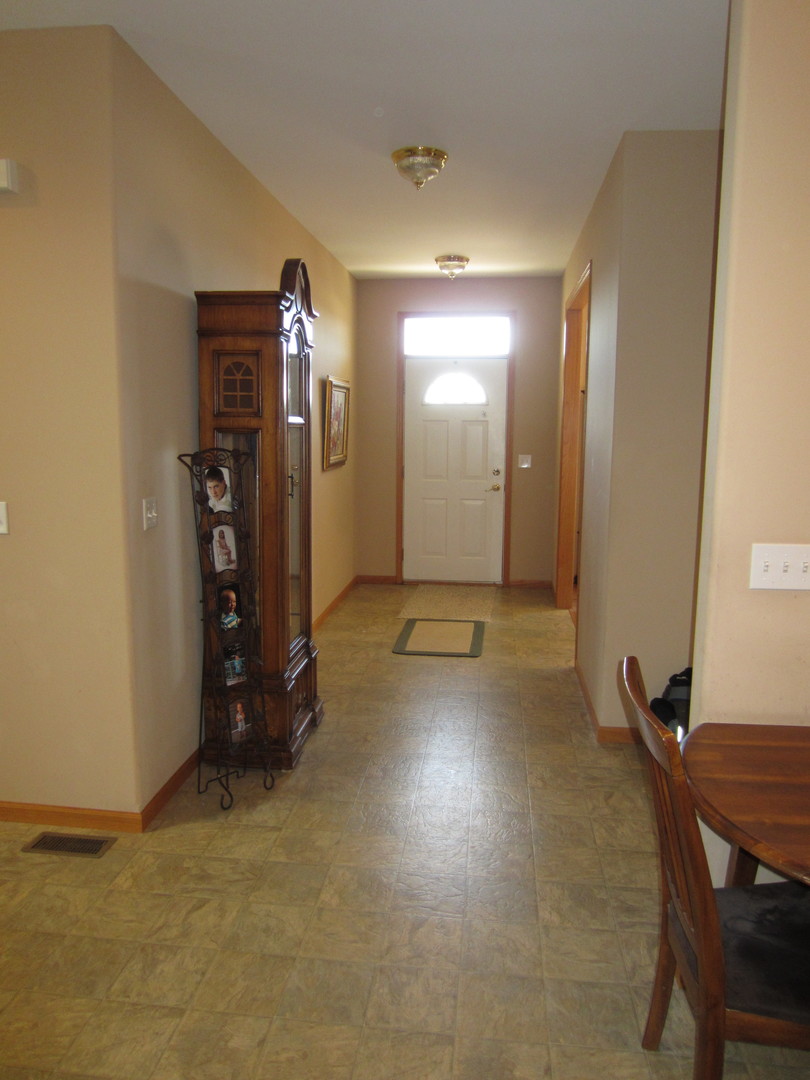 404 Forrest Lane, Unit 404 Genoa, IL 60135 - Photo 17 of 17 Gallery Image 17