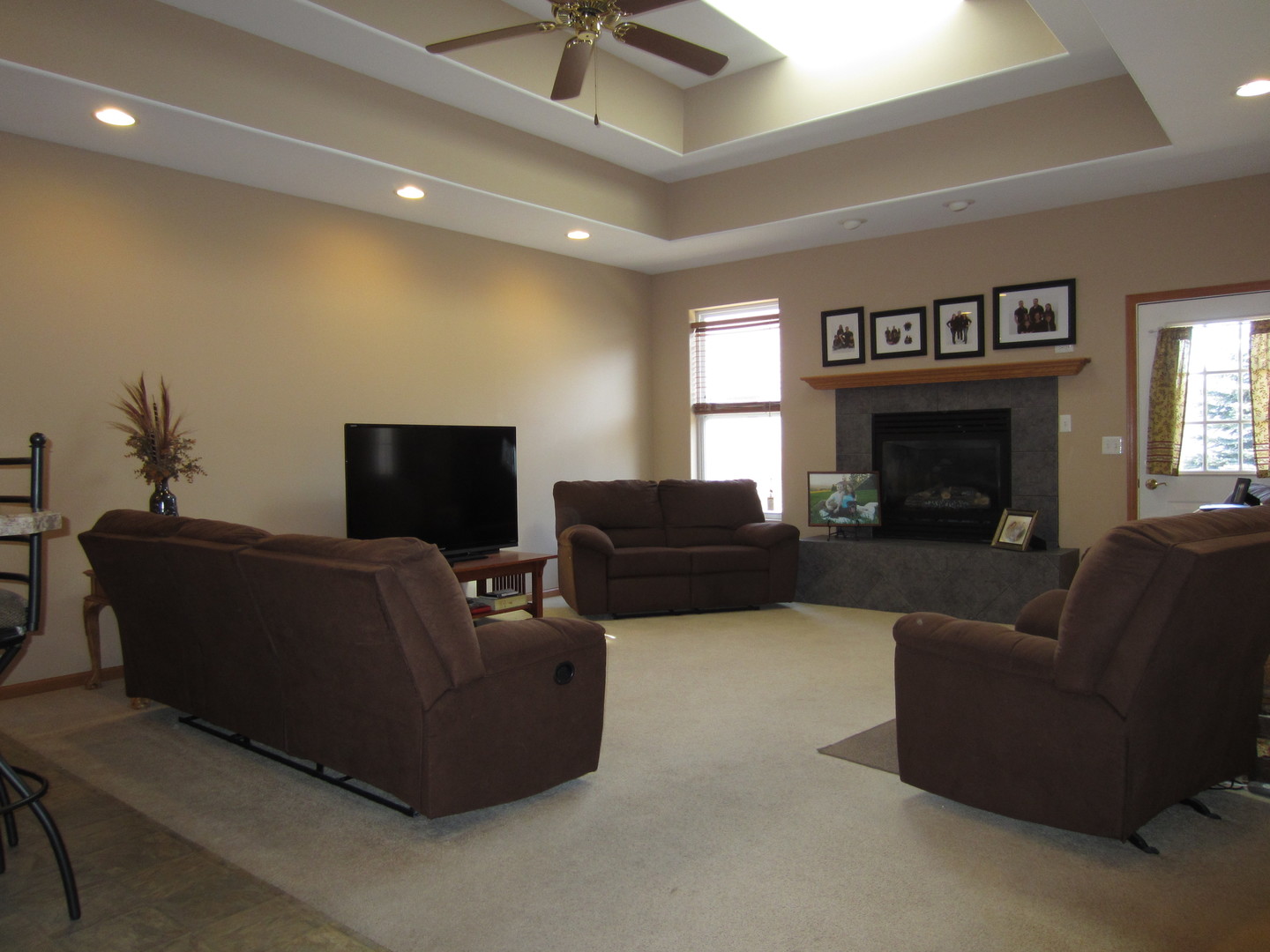 404 Forrest Lane, Unit 404 Genoa, IL 60135 - Photo 3 of 17 Gallery Image 3
