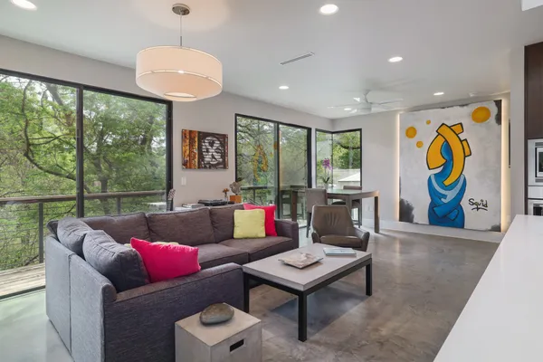 $1,075,000 | 1325 Bonham Terrace, Unit C, Austin, TX 78704