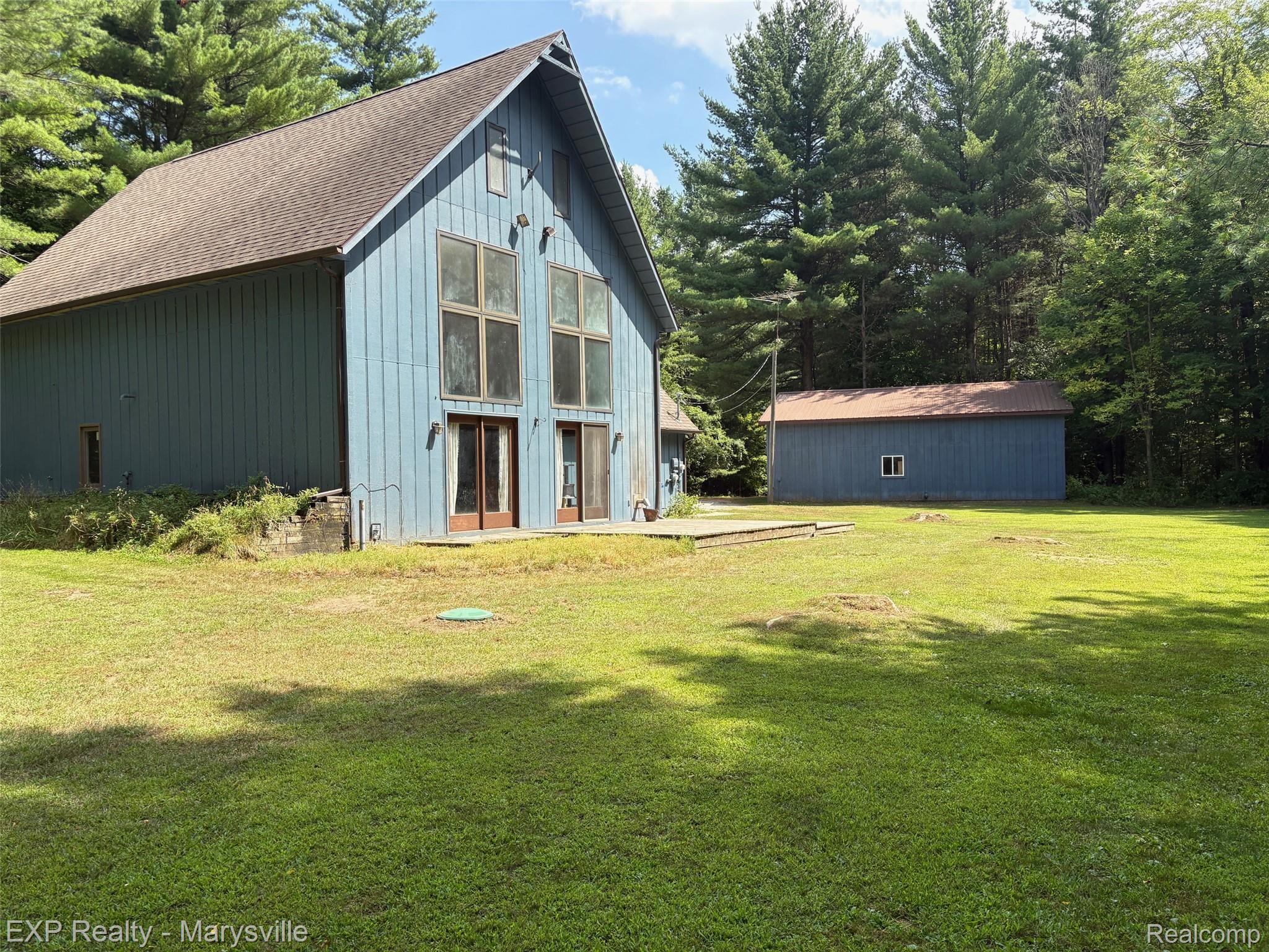 1204 Weeden Road Caro, MI 48723 - Photo 2 of 25 IMG_7293.JPG