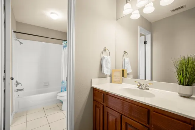 $750,000 | 8021 Tahoe Parke Circle, Austin, TX 78726