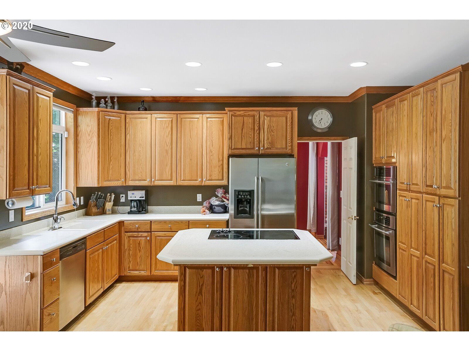 31373 Southwest Chia Loop Wilsonville, OR 97070 - Photo 6 of 31 Gallery Image 6