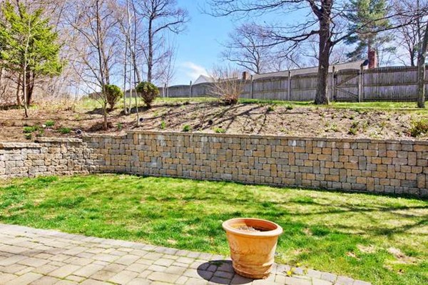 12 Bayberry Road Natick, MA 01760 - Photo 2 of 26