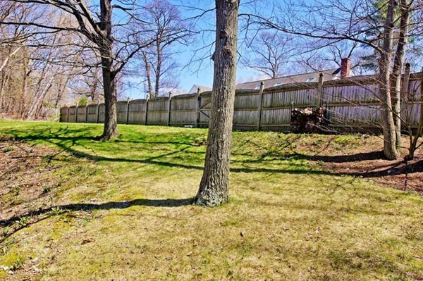 12 Bayberry Road Natick, MA 01760 - Photo 22 of 26