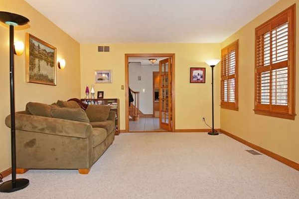 12 Bayberry Road Natick, MA 01760 - Photo 8 of 26