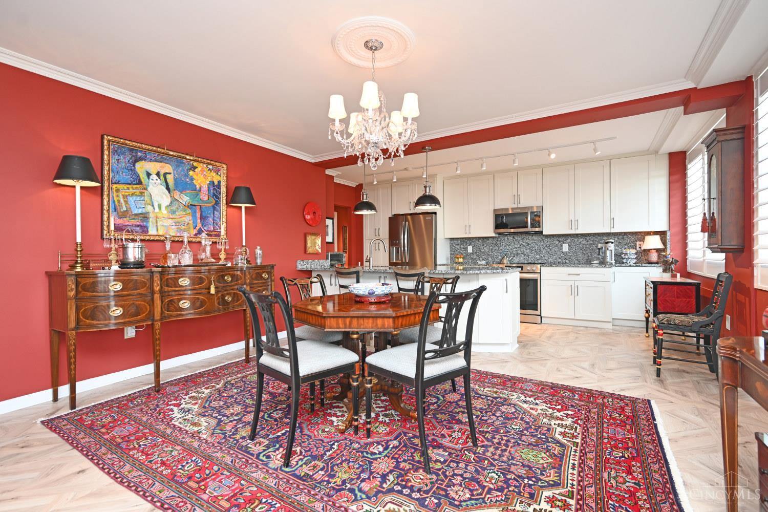 2444 Madison Road, Unit 301 Cincinnati, OH 45208 - Photo 4 of 46 Gallery Image 4