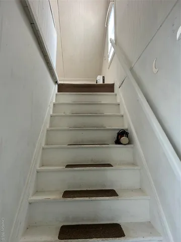 $3,000 | 139 Derby Street, Valley Stream, NY 11581