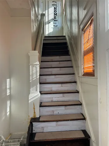 $3,000 | 139 Derby Street, Valley Stream, NY 11581