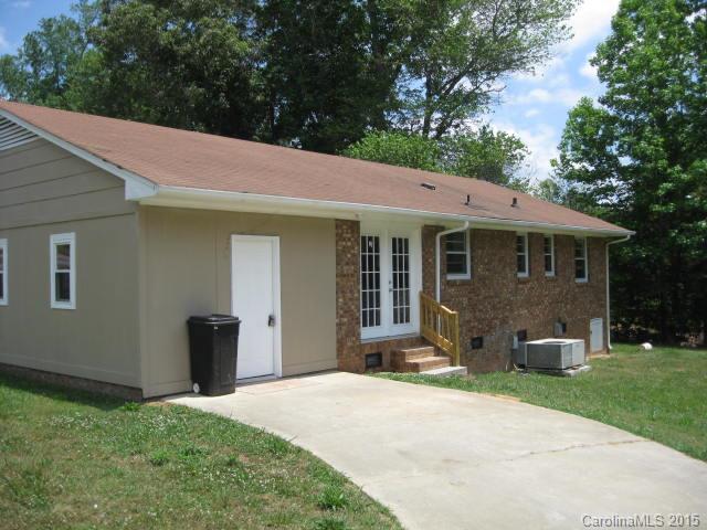 517 Ralphs Boulevard Gastonia, NC 28052 - Photo 3 of 15 Gallery Image 3