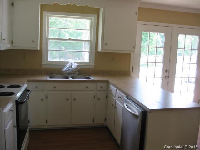 517 Ralphs Boulevard Gastonia, NC 28052 - Photo 4 of 15 Gallery Image 4