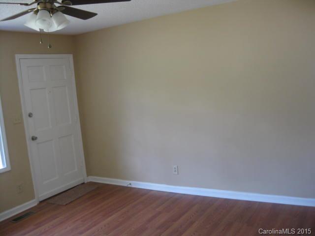 517 Ralphs Boulevard Gastonia, NC 28052 - Photo 5 of 15 Gallery Image 5