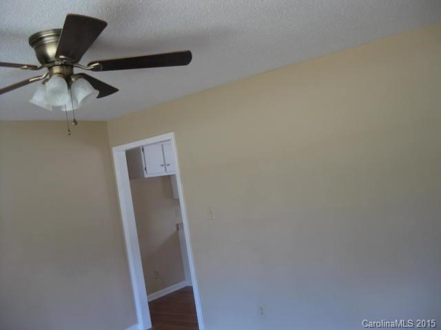 517 Ralphs Boulevard Gastonia, NC 28052 - Photo 6 of 15 Gallery Image 6