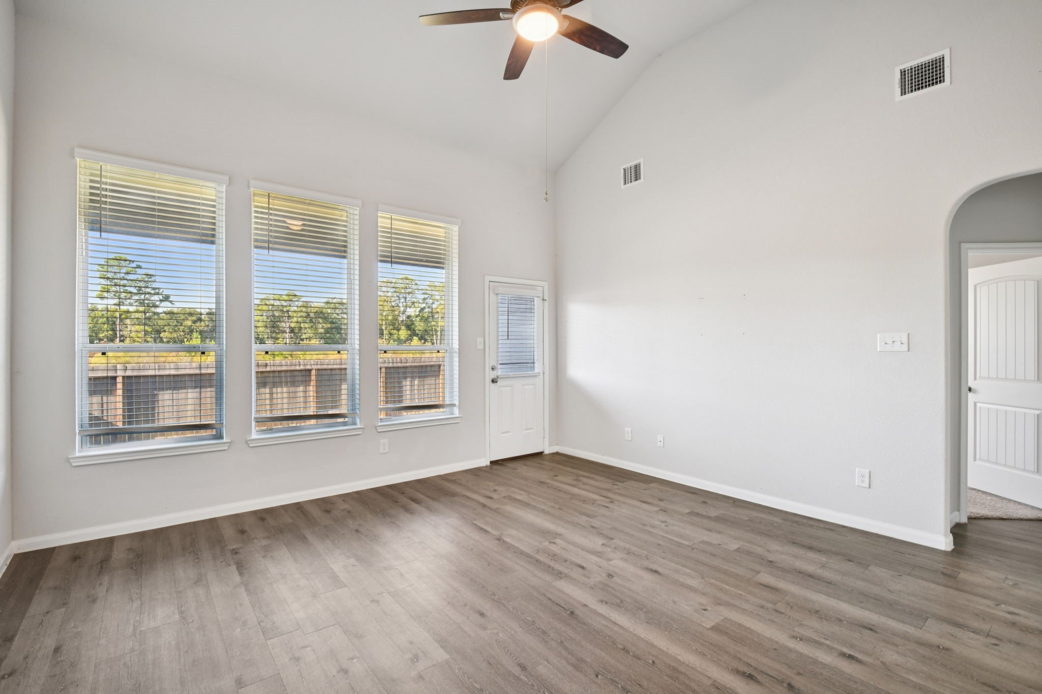 23523 Montague Drive Spring, TX 77373 - Photo 15 of 50