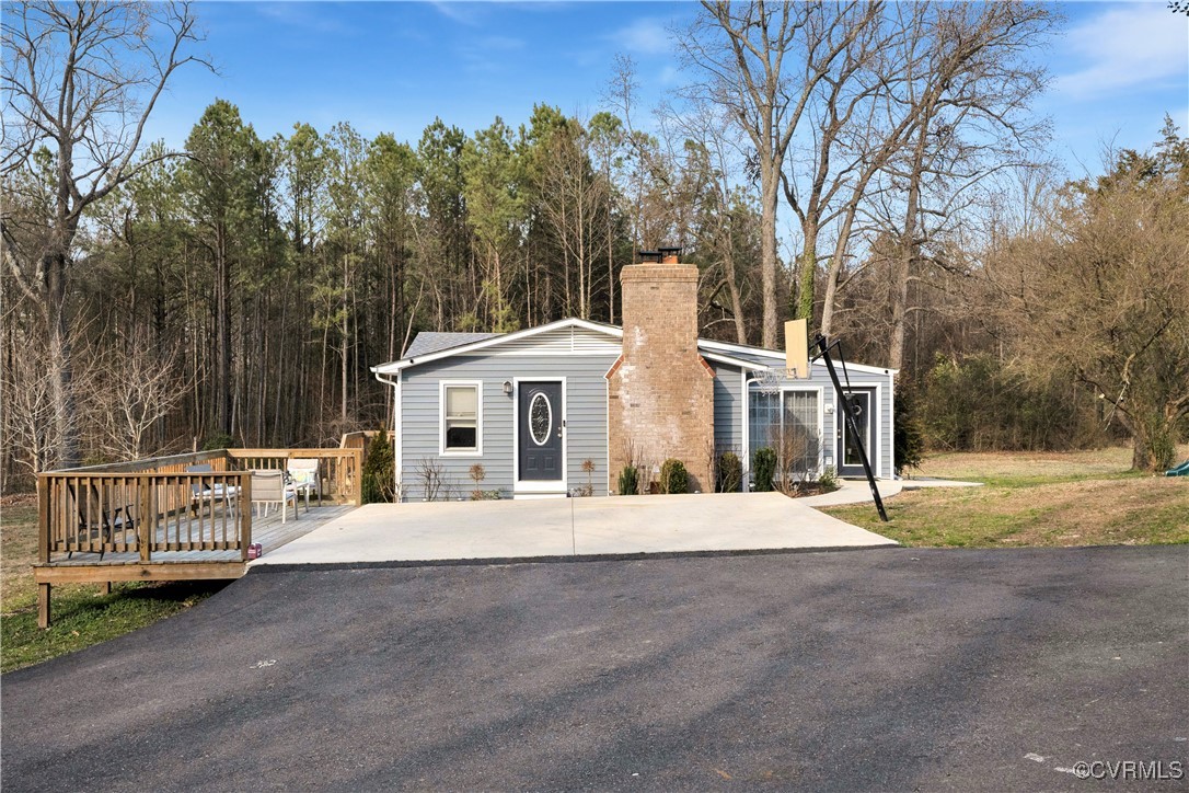 10421 Chalkley Road Richmond, VA 23237 - Photo 4 of 40 Gallery Image 4
