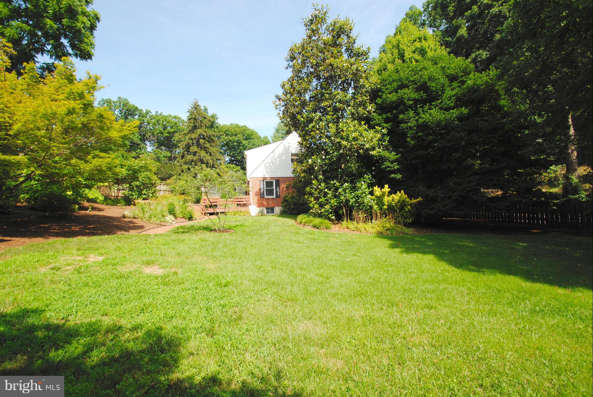 509 Ridgely Avenue Annapolis, MD 21401 - Photo 22 of 30 Side Yard