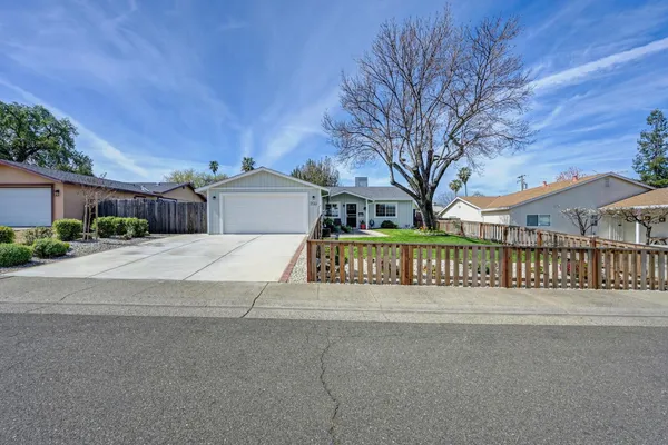 $435,000 | 7133 Grenola Way, Citrus Heights, CA 95621