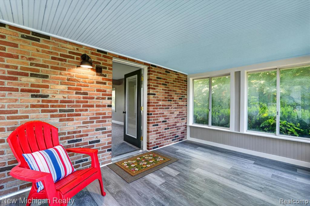 11374 Lahring Road Gaines, MI 48436 - Photo 7 of 66