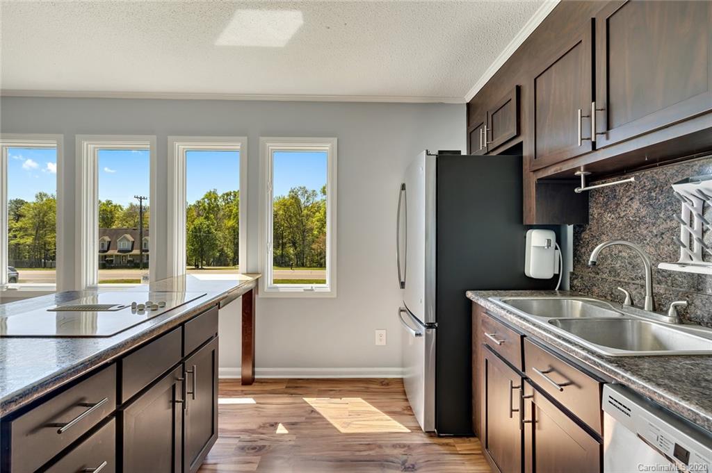2757 Shandon Road Rock Hill, SC 29730 - Photo 12 of 39 Gallery Image 12