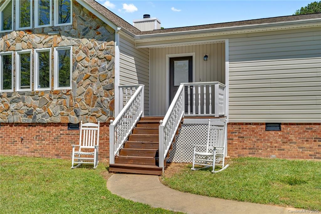 2757 Shandon Road Rock Hill, SC 29730 - Photo 4 of 39 Gallery Image 4