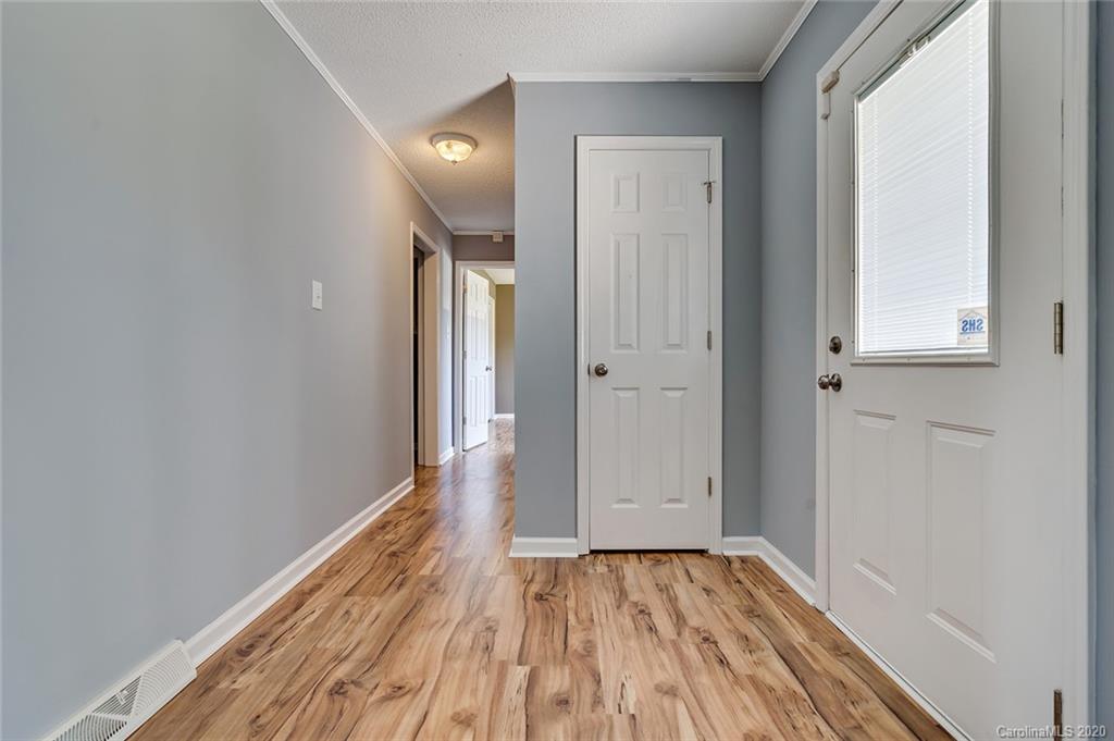 2757 Shandon Road Rock Hill, SC 29730 - Photo 5 of 39 Gallery Image 5