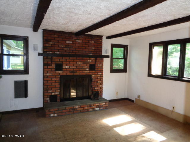 197 Silver Lake Road Dingmans Ferry, PA 18328 - Photo 18 of 19