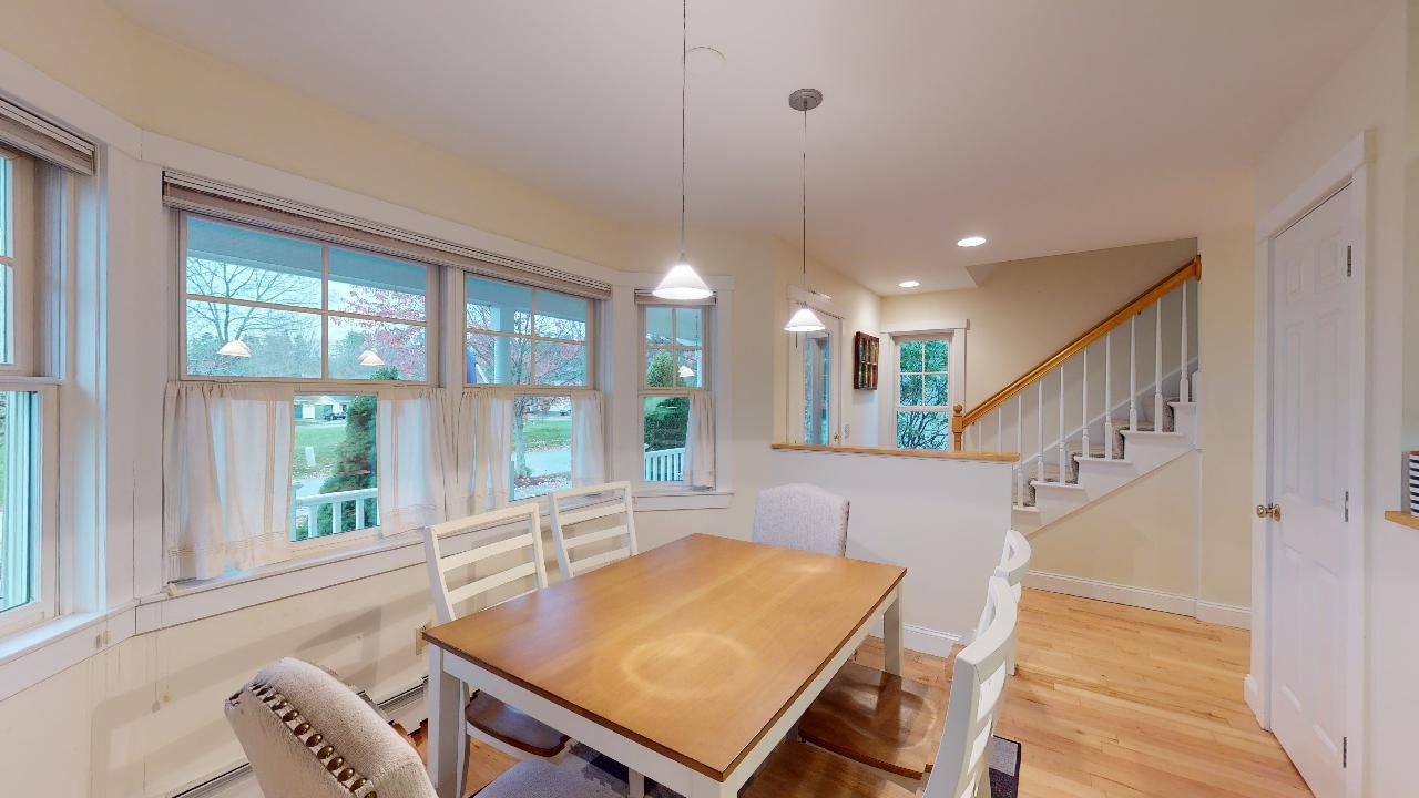 128 Commons Road Williston, VT 05495 - Photo 2 of 17