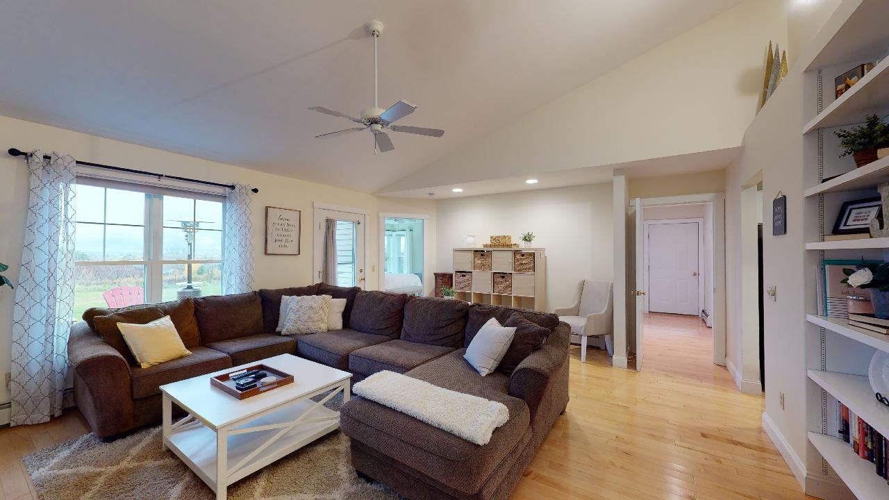 128 Commons Road Williston, VT 05495 - Photo 7 of 17