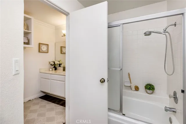 $739,000 | 2571 Plaza Del Amo, Unit 310, Torrance, CA 90503