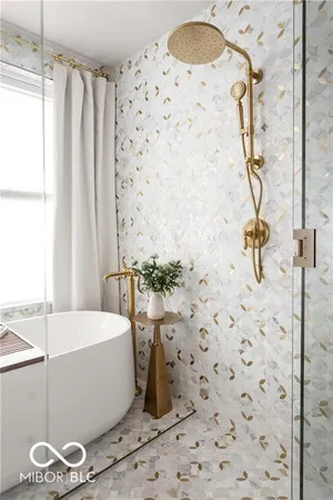 $8,000 | 929 Sanders Street, Indianapolis, IN 46203