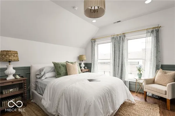 $8,000 | 929 Sanders Street, Indianapolis, IN 46203