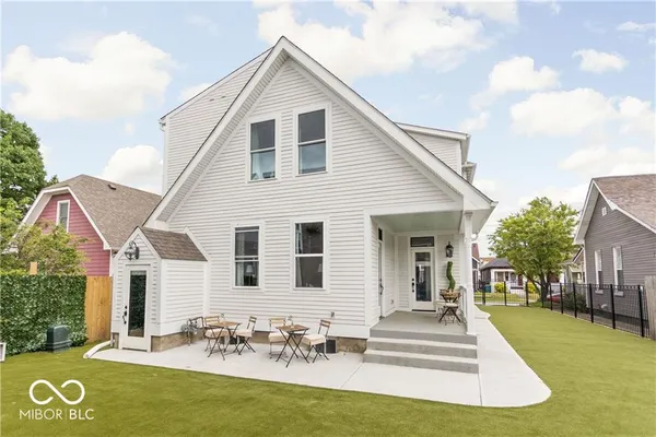 $8,000 | 929 Sanders Street, Indianapolis, IN 46203