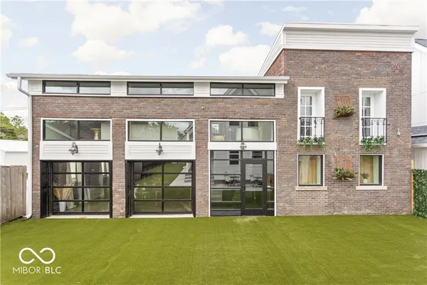 $8,000 | 929 Sanders Street, Indianapolis, IN 46203