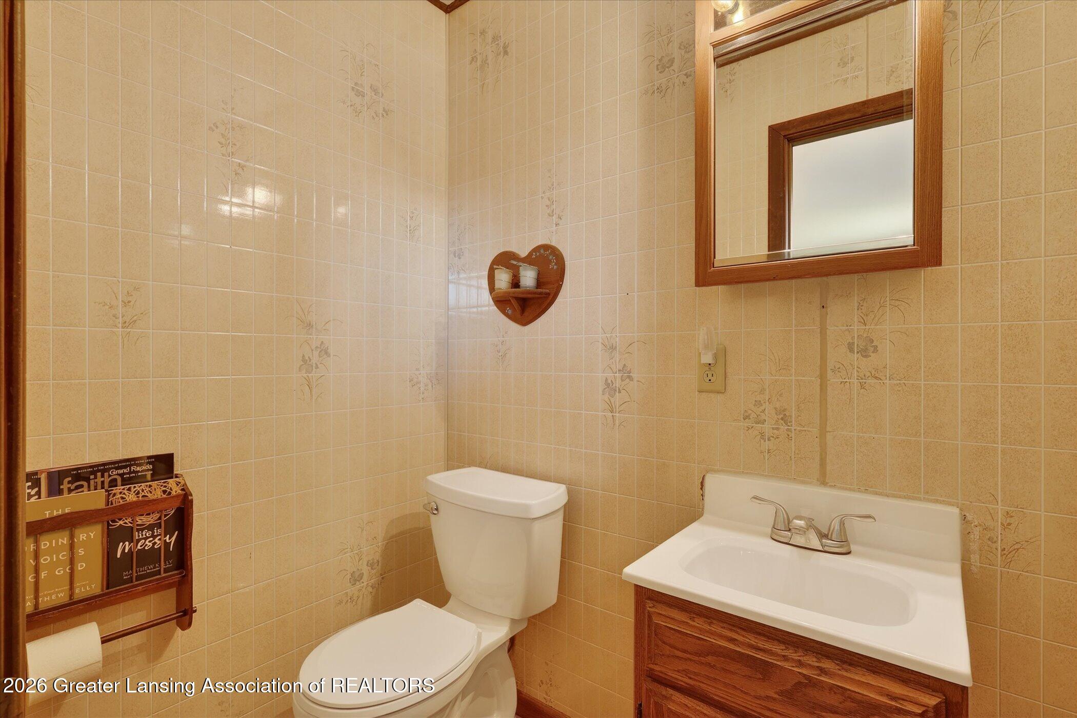 13625 South Jones Road Eagle, MI 48822 - Photo 31 of 63 31-13625-S-Jones-Rd-Windowstill