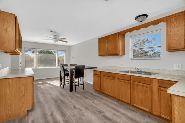 $335,000 | 98 West 154th Street, Harvey, IL 60426