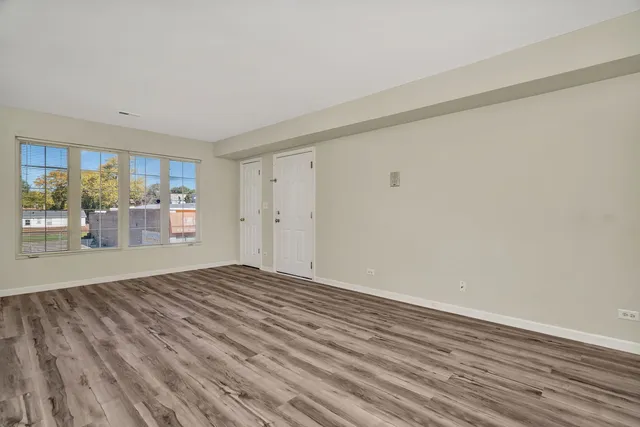 $335,000 | 98 West 154th Street, Harvey, IL 60426