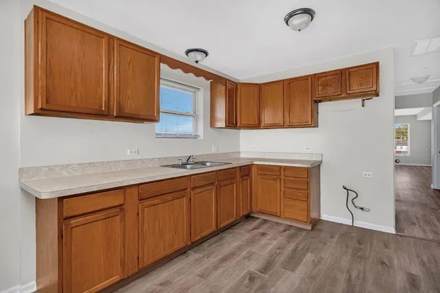 $335,000 | 98 West 154th Street, Harvey, IL 60426