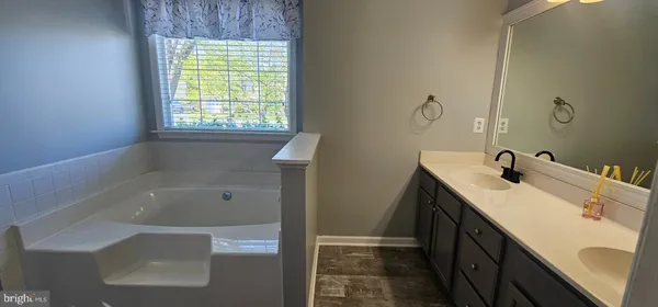 $2,400 | 208 Senseny Glen Drive, Winchester, VA 22602
