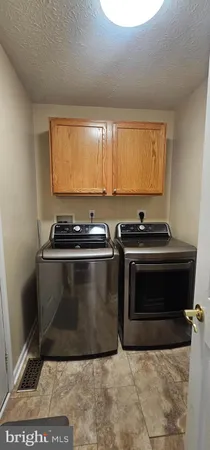 $2,400 | 208 Senseny Glen Drive, Winchester, VA 22602