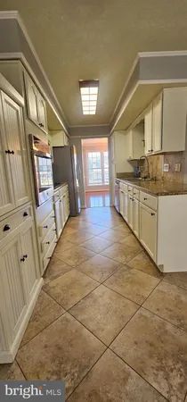 $2,400 | 208 Senseny Glen Drive, Winchester, VA 22602