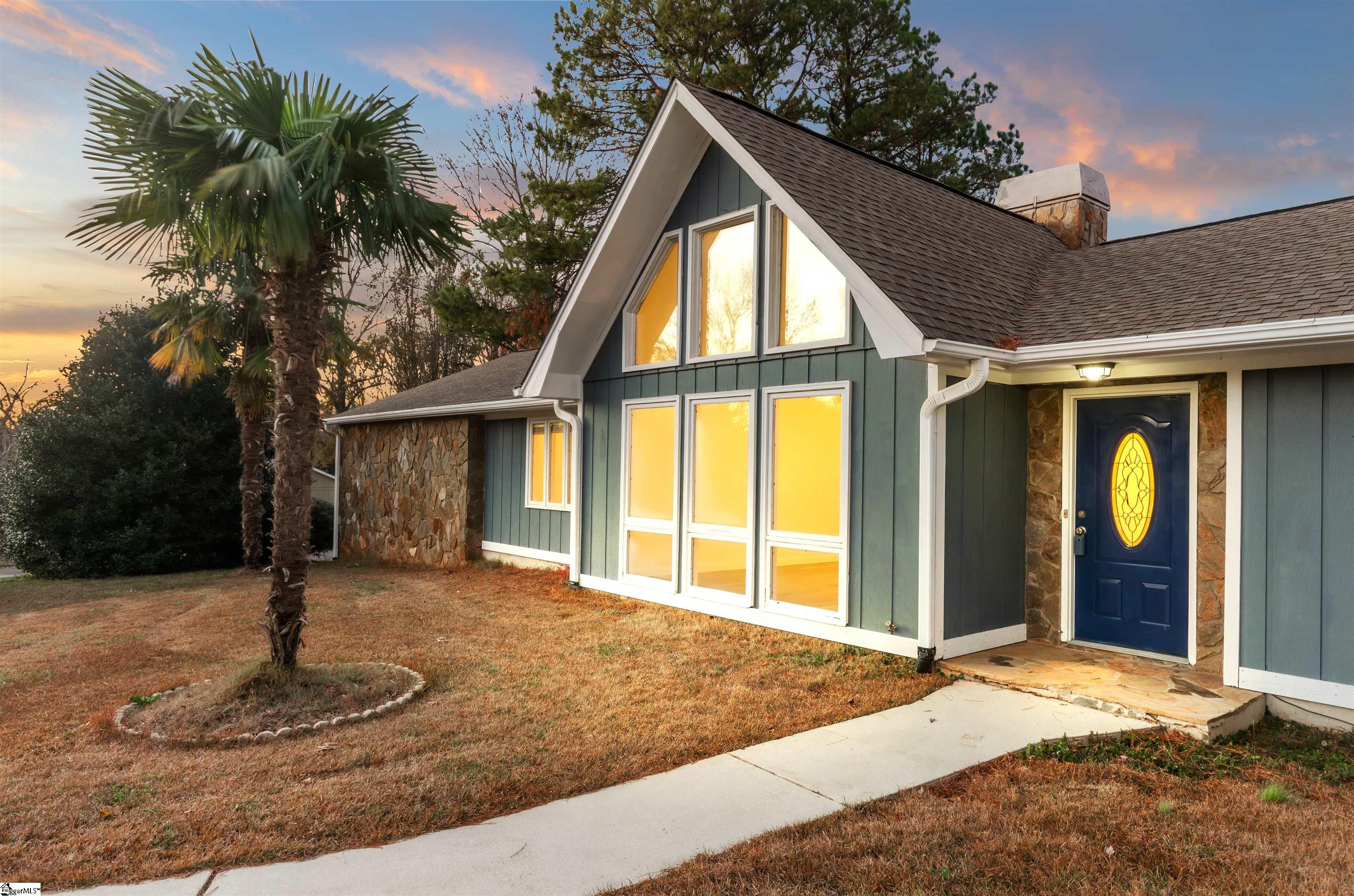 102 Stratford Road Moore, SC 29369 - Photo 2 of 29 Gallery Image 2