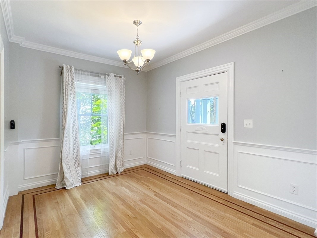 79 Jason Street, Unit 79 Arlington, MA 02476 - Photo 11 of 37