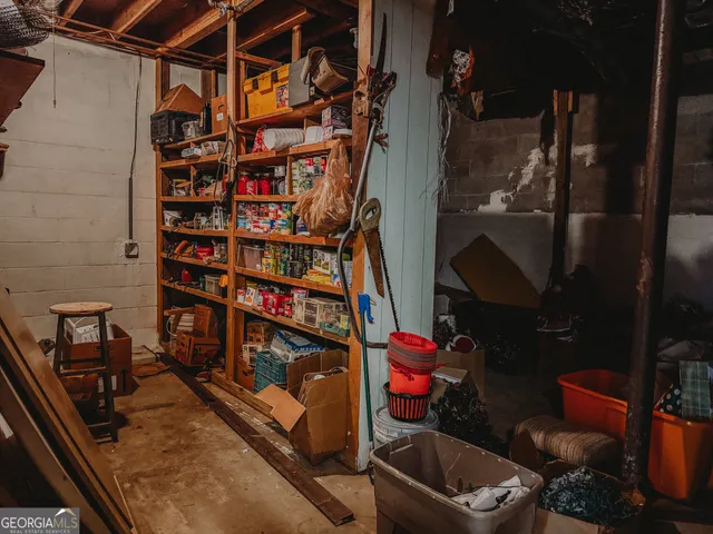 a view of outdoor space and shower