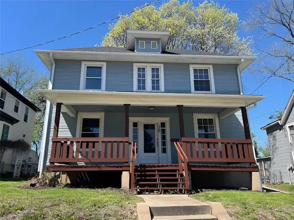 $217,000 | 120 North 17th Street, Lexington, MO 64067