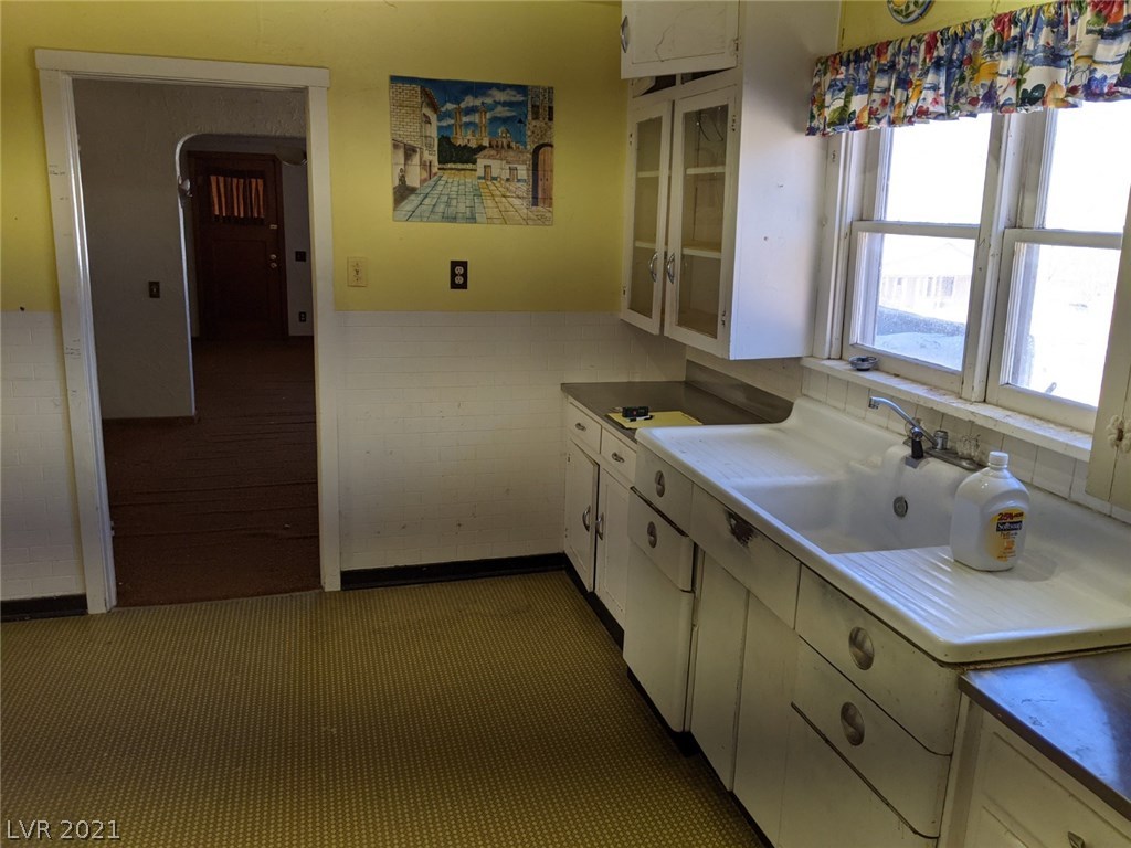 330 Spring Heights Caliente, NV 89008 - Photo 7 of 16 Gallery Image 7