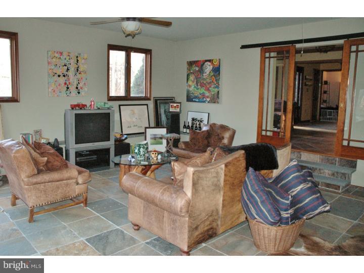 219 Locktown Sergeants Road Stockton, NJ 08559 - Photo 10 of 23 Gallery Image 10