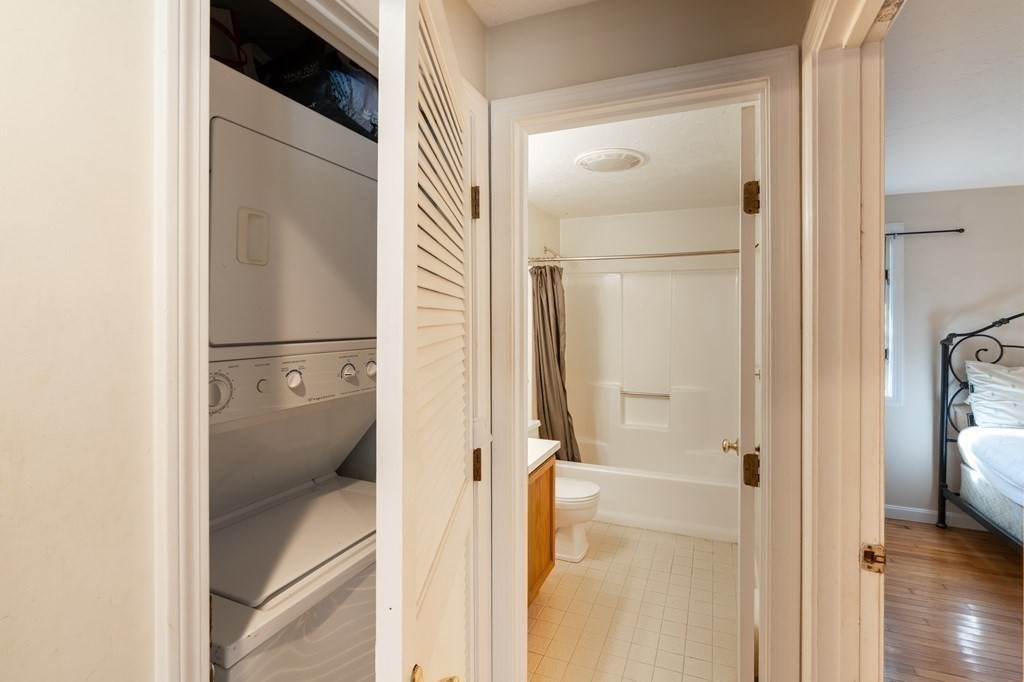 10 Saddle Club Road Edgartown, MA 02539 - Photo 6 of 22 Gallery Image 6